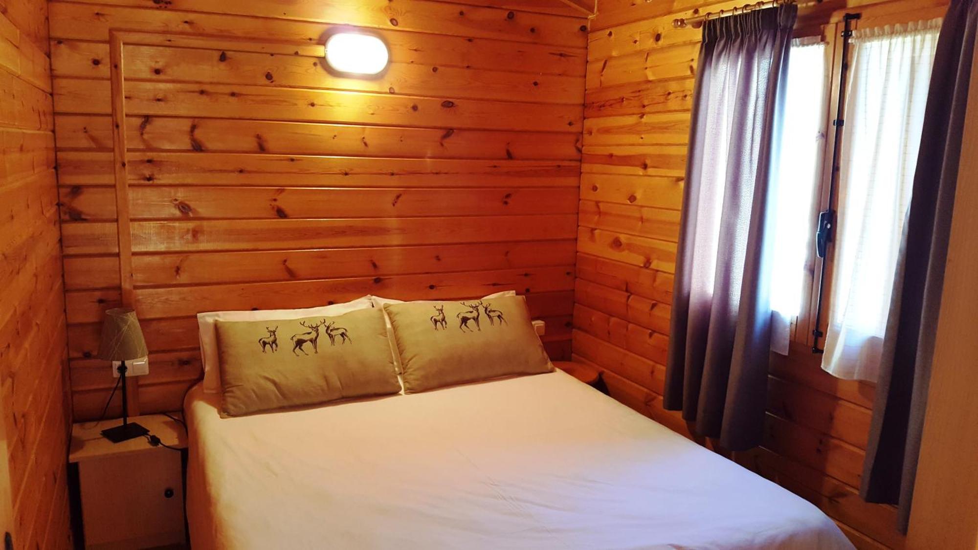 Bungalows Nou Camping La Guingueta D'Aneu Εξωτερικό φωτογραφία
