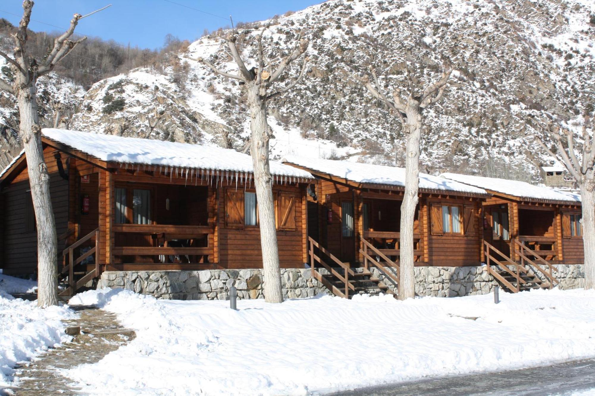 Bungalows Nou Camping La Guingueta D'Aneu Εξωτερικό φωτογραφία