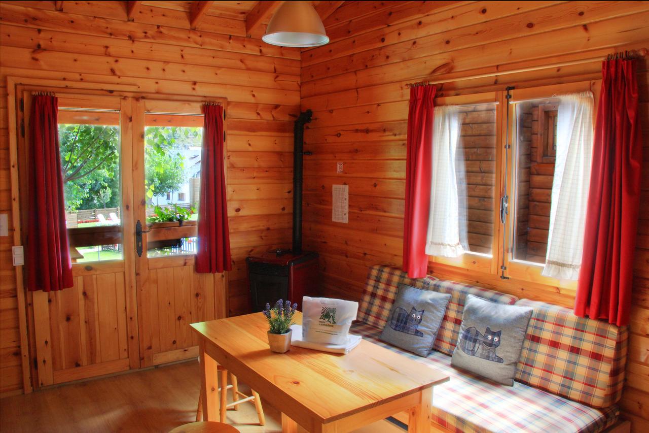 Bungalows Nou Camping La Guingueta D'Aneu Εξωτερικό φωτογραφία