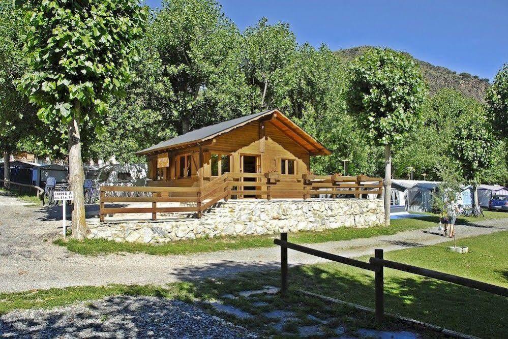 Bungalows Nou Camping La Guingueta D'Aneu Εξωτερικό φωτογραφία